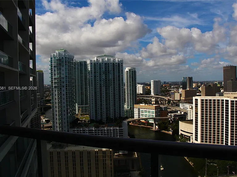 465 Brickell Ave — Photo 13
