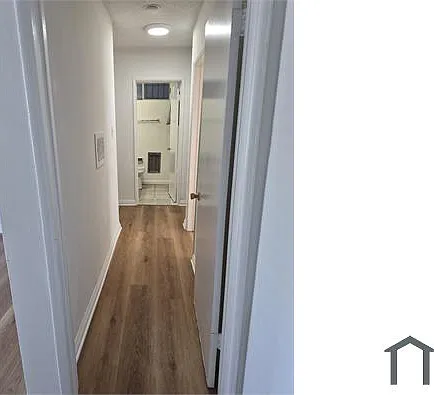 1120 W Florence Ave — Photo 7