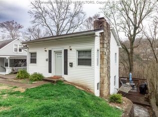 465 Forest Cir, South Charleston, WV 25303