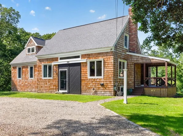 180 School St, Barnstable, MA 02630