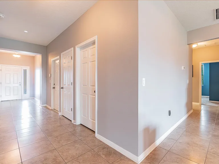 8135 Roma Dune Dr — Photo 2