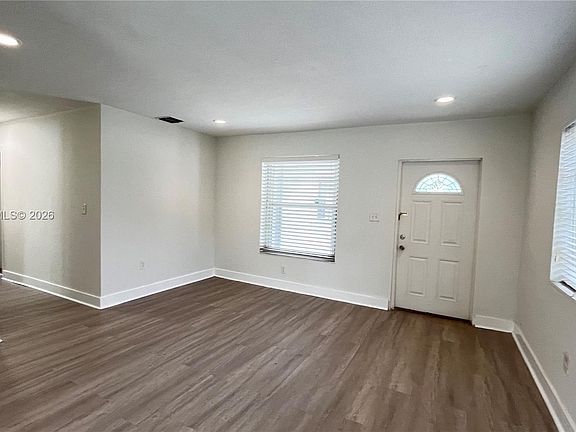 3rd image of 1809 NW 33rd St #1809