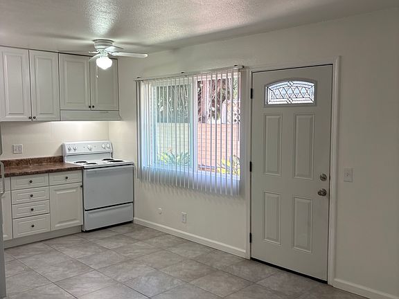 2nd image of 2117 Elden Ave APT 17