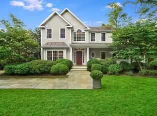 145 Meadows St E, Bridgehampton, NY 11932