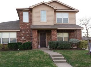 1880 Eagle River Trl, Lancaster, TX 75146
