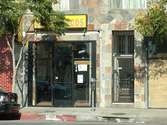 2nd image of 1423 W Pico Blvd