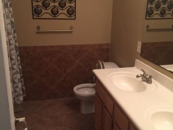 2nd image of 503 E La Jolla Dr