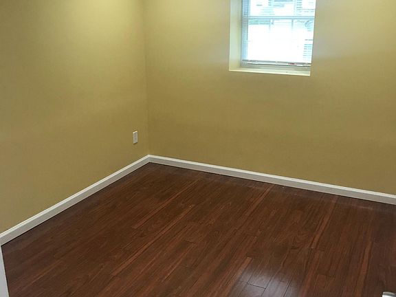 3rd image of 102 Smithtown Polk Blvd
