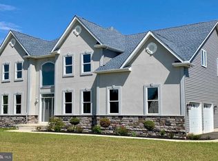102 Victoria Ln, Mullica Hill, NJ 08062