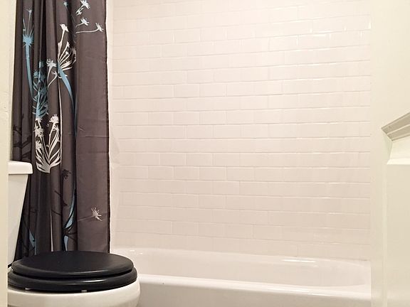 5th image of 4124 N Eagle Rock Blvd #111