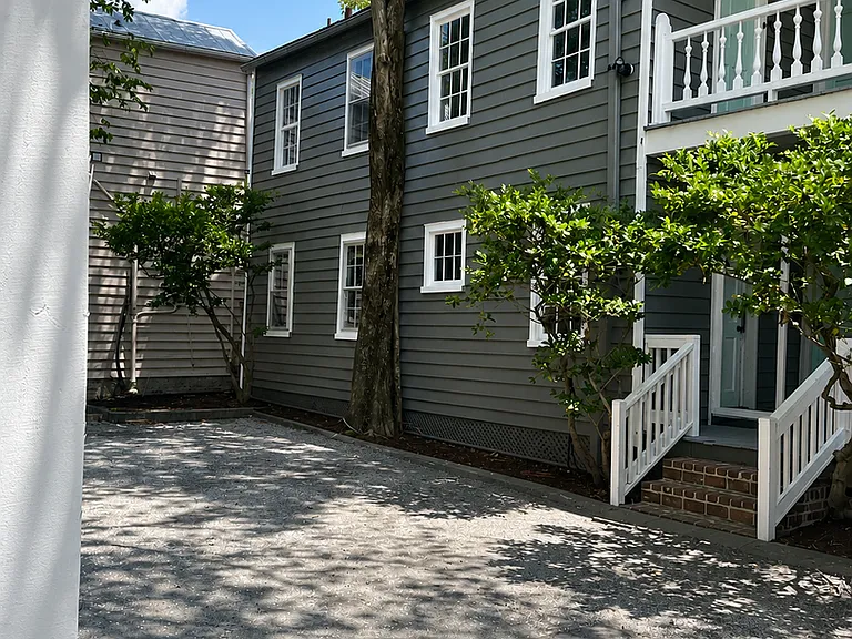 70 Vanderhorst St — Photo 2