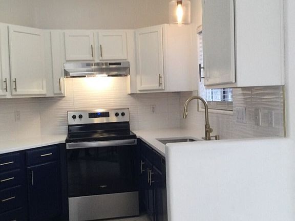 4th image of 4623 Holiday Breeze Pl NE