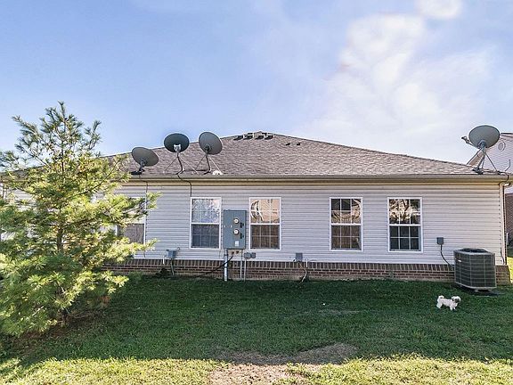 3rd image of 865 Melanie Ln #867