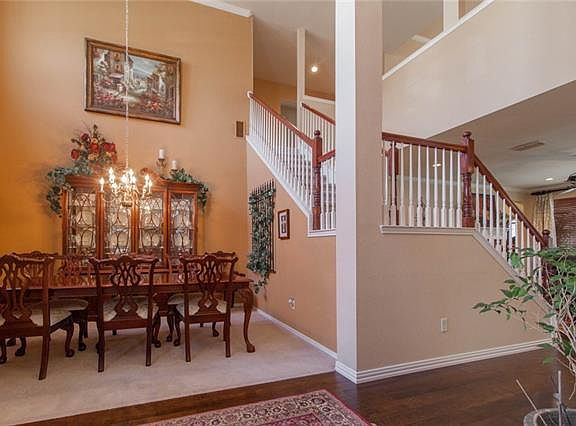 3rd image of 5536 Thornberry Dr