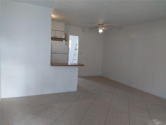 2nd image of 1960 NE 48th St APT 8
