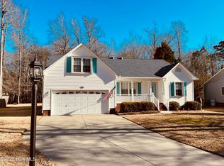 104 Knights Ct, New Bern, NC 28562