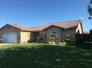160 Fisher Ln, Coalinga, CA 93210