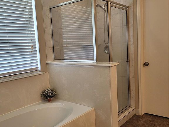 4th image of 7302 Legacy Pines Dr