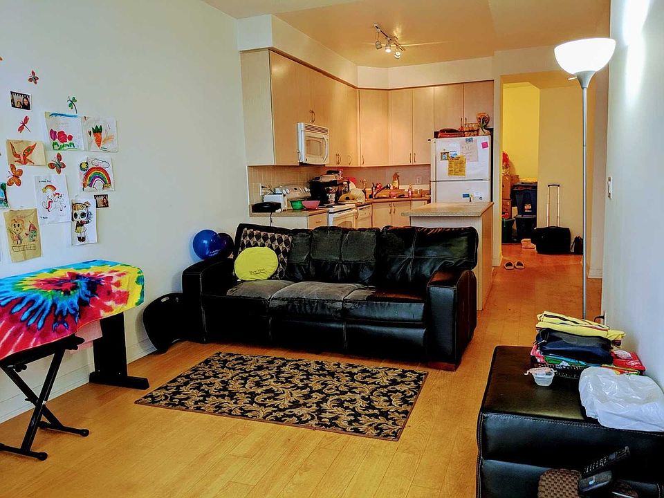 2nd image of 223 Webb Dr #2603