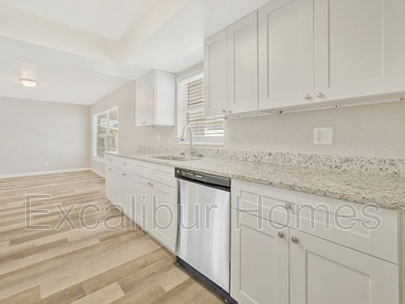 5th image of 4425 Gasparilla Ave