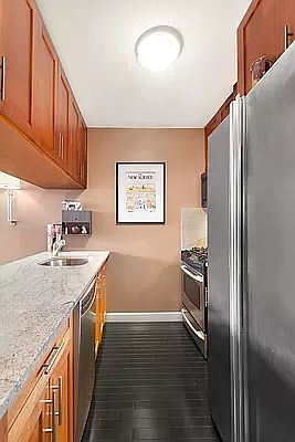 5th image of 350 W 50th St APT 20D