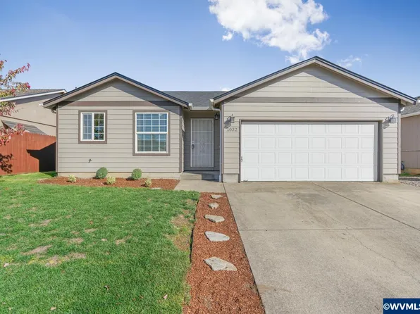 1032 Waikiki St SE, Salem, OR 97317