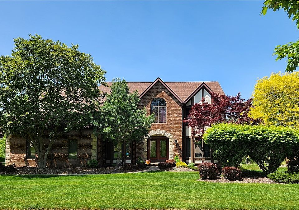 1st image of 10570 Kings Way