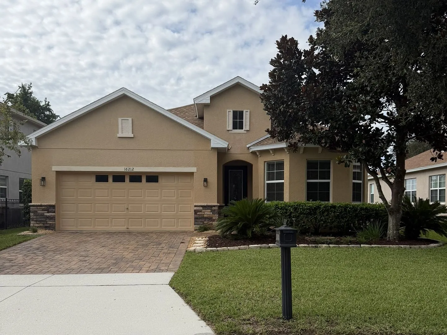 Stunning Waterfront 3-BR Home in Greater Lakes/SawGrass Bay Community of Clermont Minutes from Di... — Photo 1