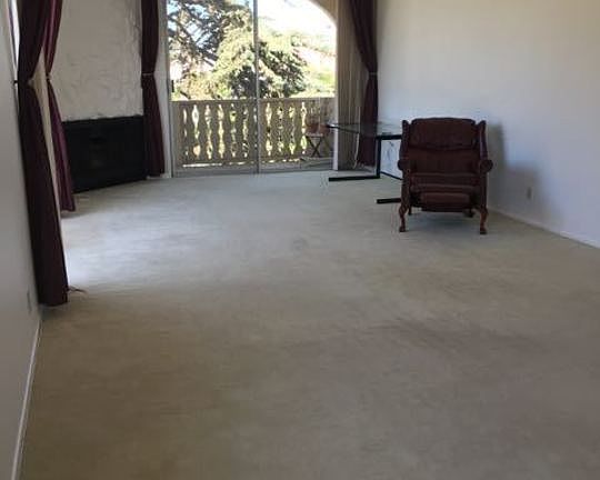 3rd image of 1131 California Ave APT 304