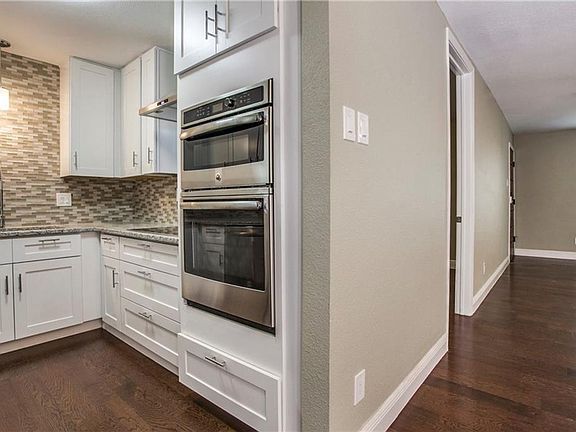 5th image of 4035 Holland Ave APT 4