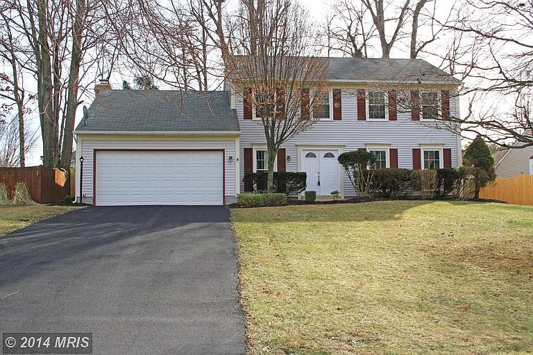 1st image of 4743 Hickory Nut Pl