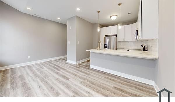 1st image of 225 Park Ave #205