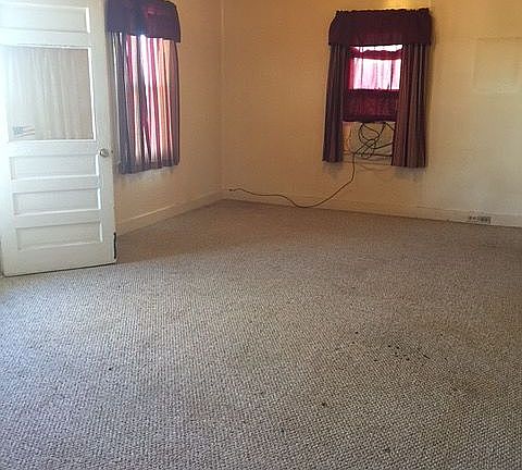 ANOTHER VIEW OF LIVING AREA