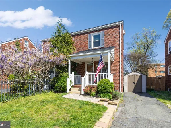 411 S Veitch St, Arlington, VA 22204
