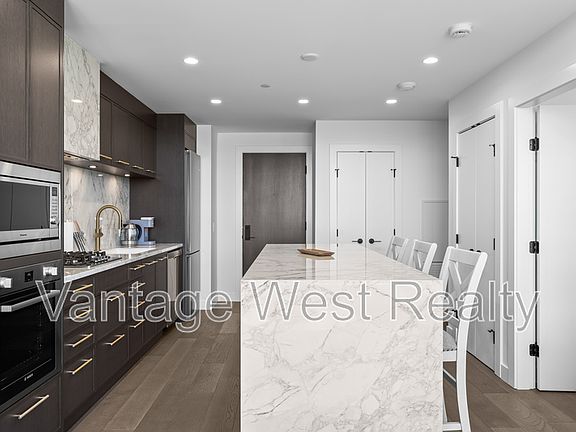 4th image of 3700 Capozzi Rd #1605
