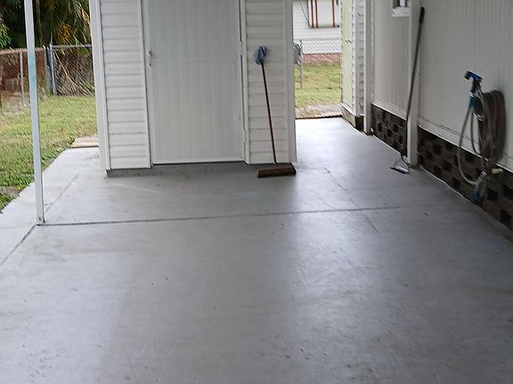 3rd image of 1813 Big Cypress St NE