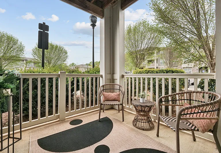 Legacy Lake Norman — Photo 17