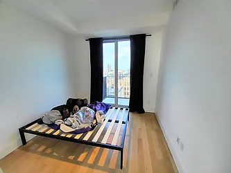 Rented by Rennit Inc.