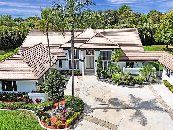 2nd image of 7705 Andes Lane