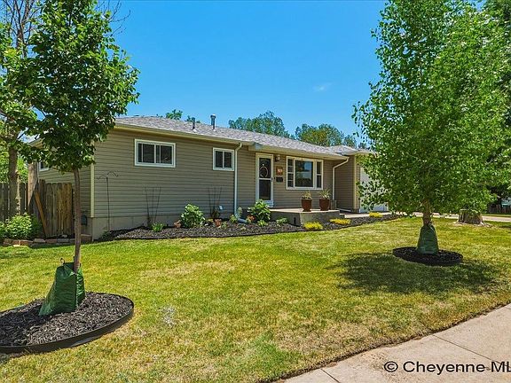 4th image of 909 Kingham Dr