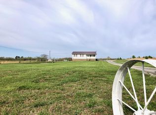 211 Napier Rd, Lawrenceburg, TN 38464