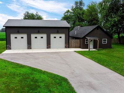 674 W 1000 S, Hebron, IN, 46341