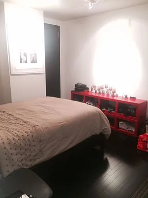 Rented by DYNY Inc | media 26