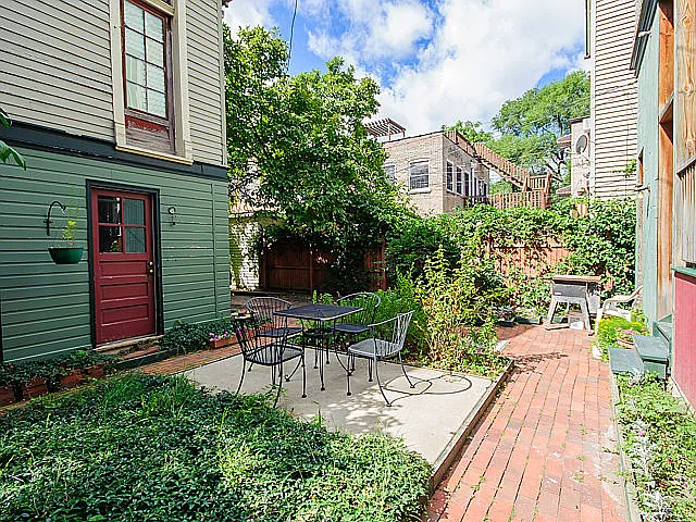 1429 W Roscoe St #2 — Photo 25