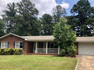 25 39th Ave, Phenix City, AL 36869