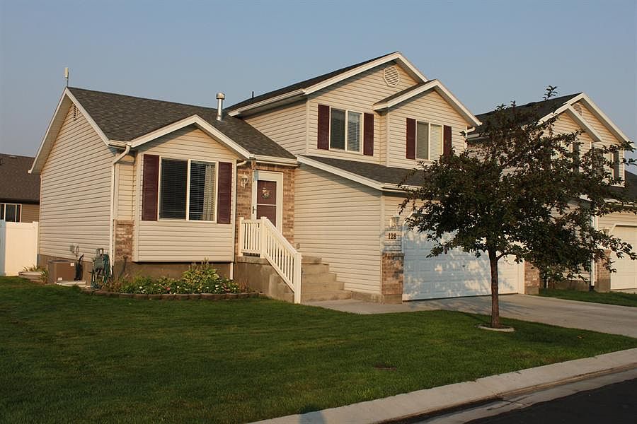 1st image of 128 Crystal Bay Dr