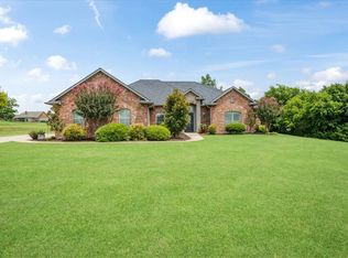 146 Derby Dr, Van Alstyne, TX 75495