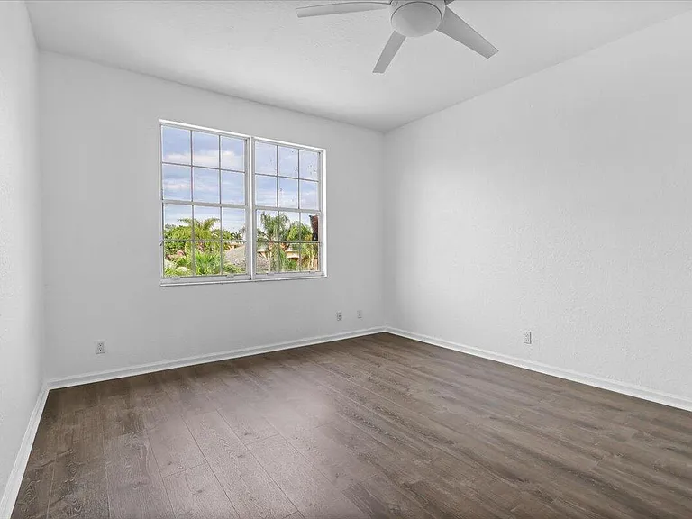 1831 Waldorf Dr — Photo 60