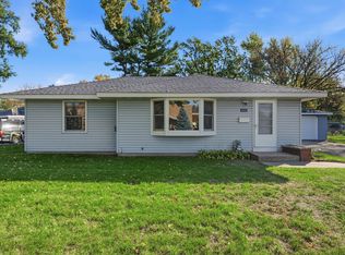9025 10th Ave S, Bloomington, MN 55420