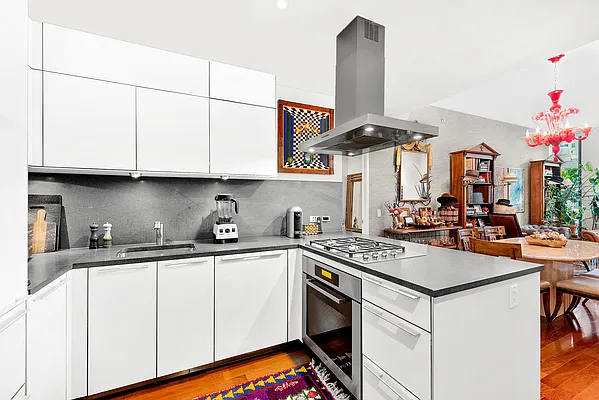 Rented by Douglas Elliman | media 19
